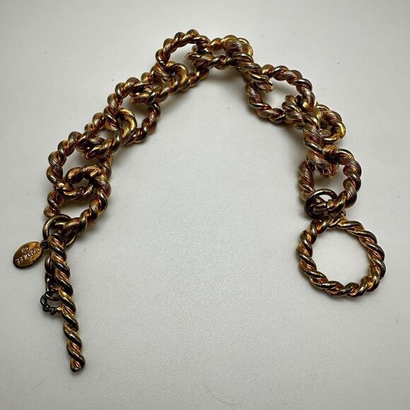 8" Vintage Carolee signed gold tone toggle clasp bracelet! - Picture 5 of 11